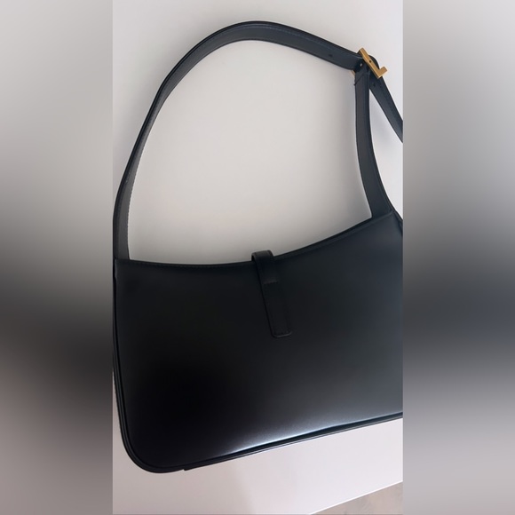 Saint Laurent 5 a 7 in smooth leather - Picture 8 of 8